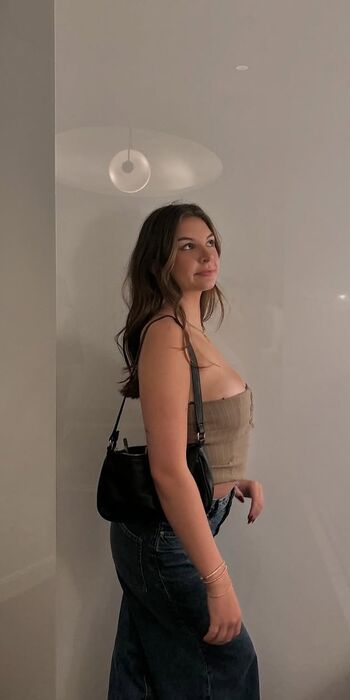 Full leaked Grace kelley private photo