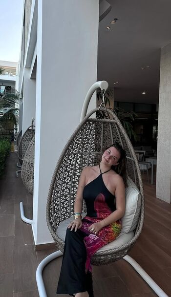 Full leaked Grace kelley private photo