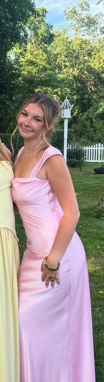 Full leaked Grace kelley private photo