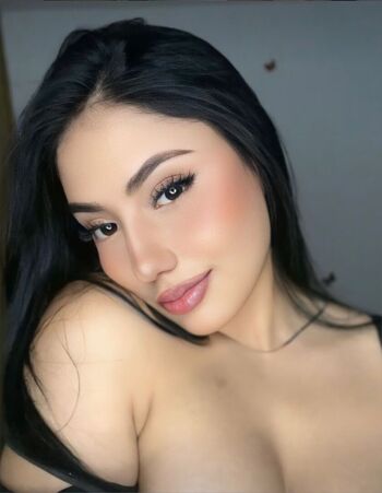 Full leaked Graceplushie private photo