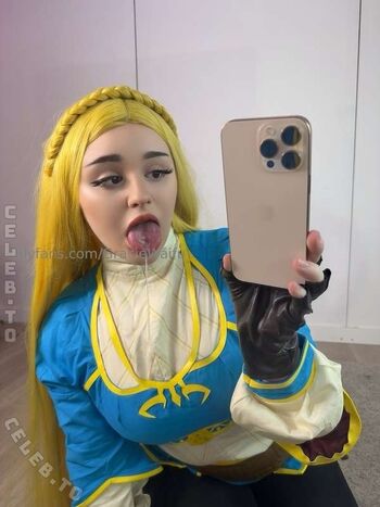 Full leaked Graciewaifu  page private photo