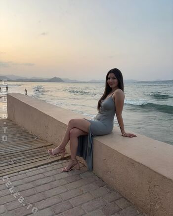 Full leaked Grazia private photo