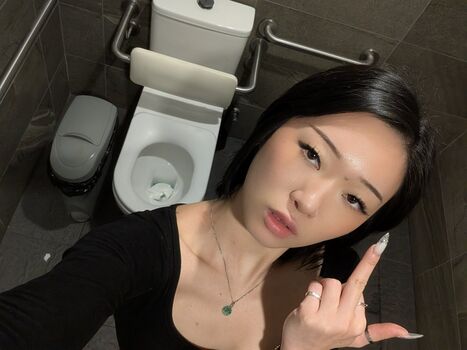 Full leaked Greedyevelyn private photo