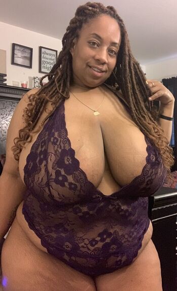 Full leaked Grneyez private photo