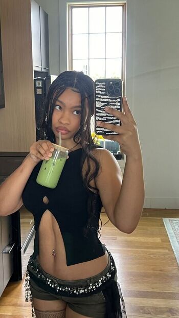 Full leaked Groovyangel page private photo