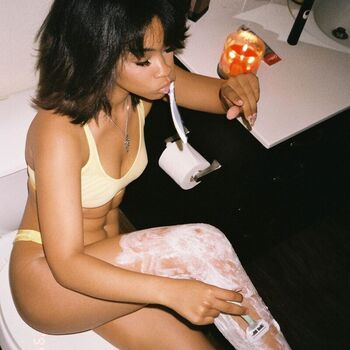 Full leaked Groovyangel page private photo