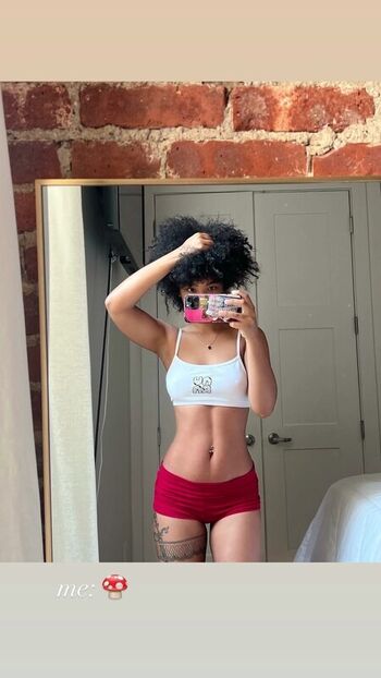 Full leaked Groovyangel page private photo