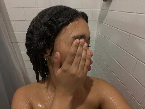 Full leaked Groovyangel page private photo