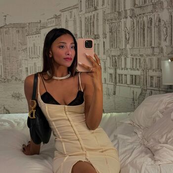 Full leaked Grrrriestess private photo