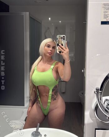 Full leaked Grwaura private photo