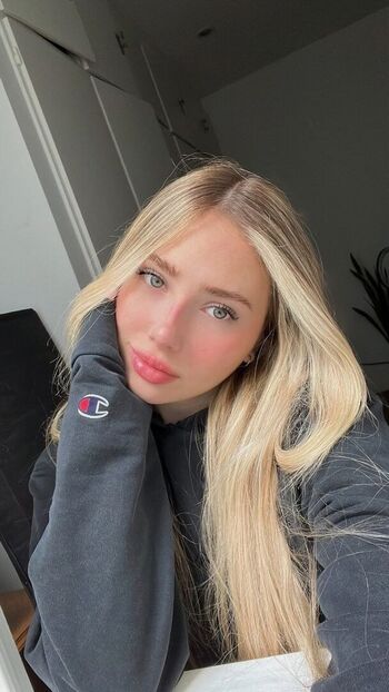 Full leaked Guadakacheroff private photo