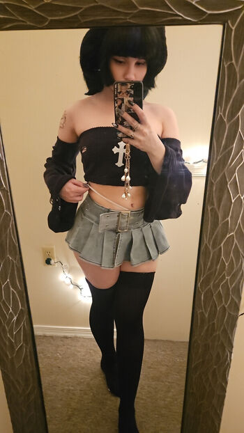 Full leaked Guttzz private photo