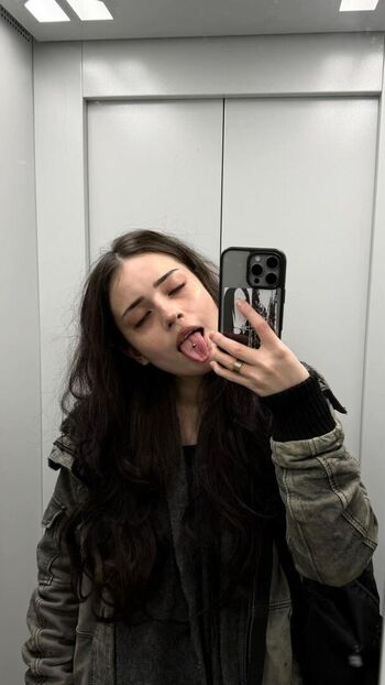Full leaked Guzelija private photo