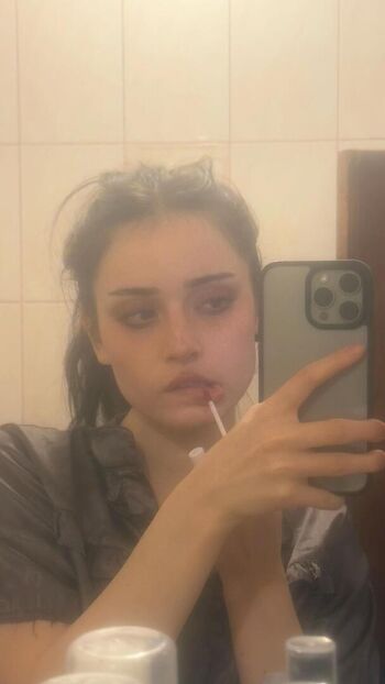 Full leaked Guzelija private photo