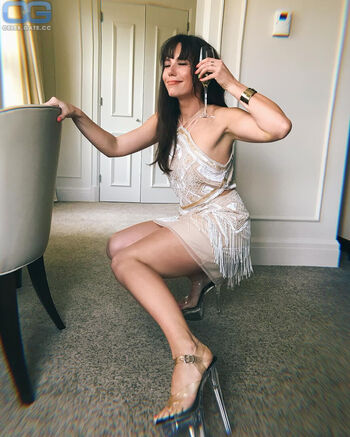 Full leaked Gwen van private photo