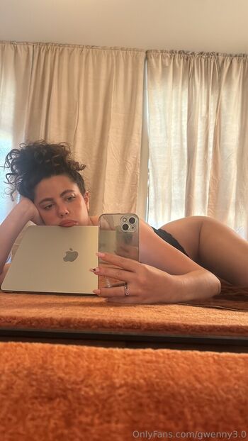 Full leaked Gwenny  page private photo