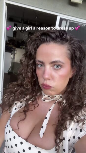 Full leaked Gwenny  page private photo