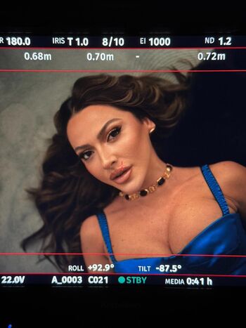 Full leaked Hadise private photo