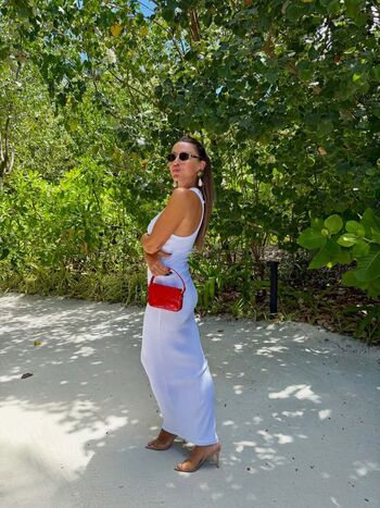 Full leaked Hadise private photo
