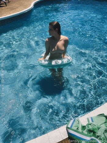 Full leaked Haesicks private photo