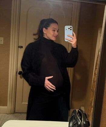 Full leaked Hailee steinfeld  page private photo