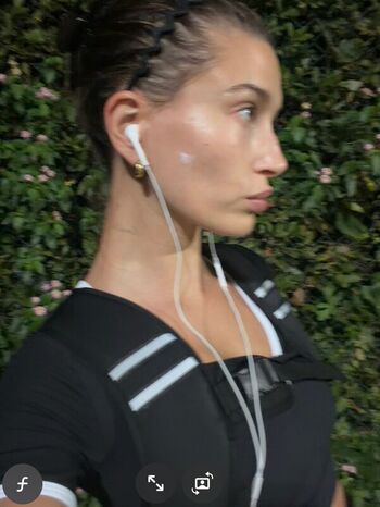 Full leaked Hailey baldwin bieber private photo