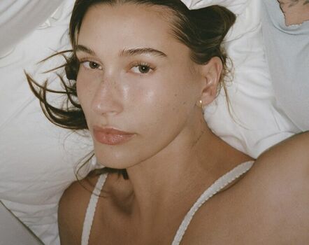 Full leaked Hailey baldwin bieber private photo