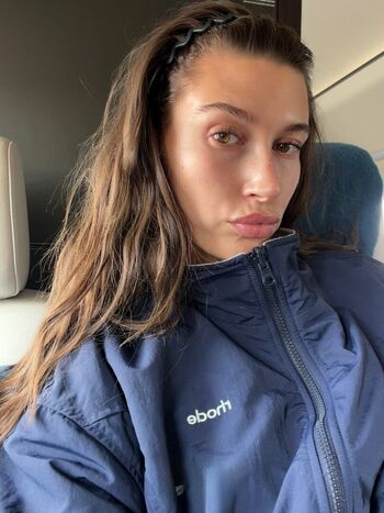Hailey Baldwin Bieber