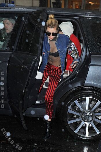 Full leaked Hailey bieber private photo