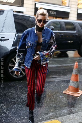 Full leaked Hailey bieber private photo