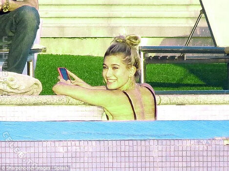 Full leaked Hailey bieber private photo