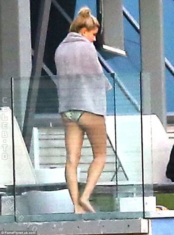 Full leaked Hailey bieber private photo