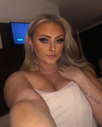 Full leaked Hailey brown private photo