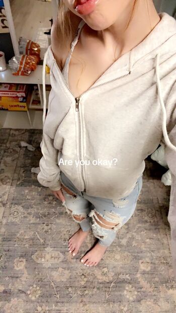 Full leaked Hailey dewiel private photo
