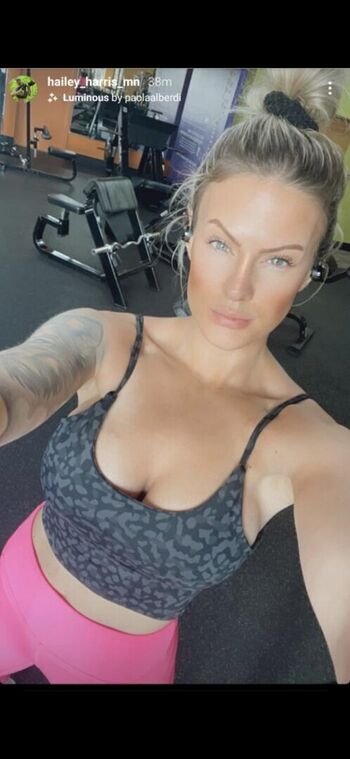 Full leaked Hailey harris private photo