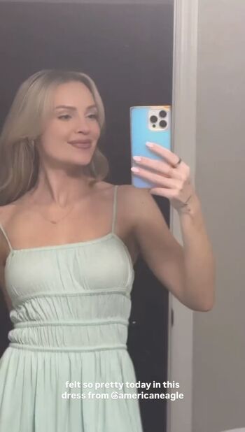 Full leaked Hailey malles private photo