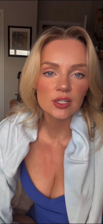 Full leaked Hailey malles page private photo
