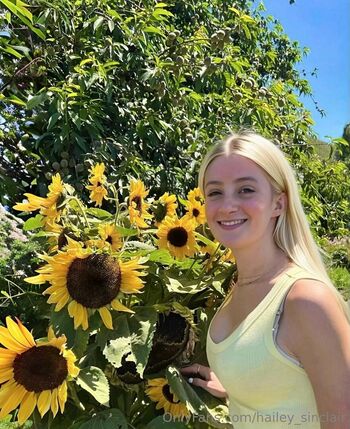 Full leaked Hailey sinclair private photo