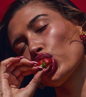 Full leaked Hailey strawberry private photo