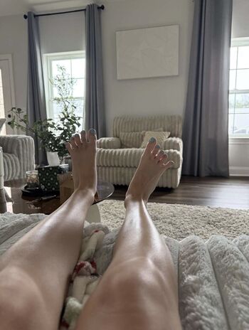 Full leaked Hailey welch private photo