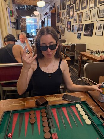 Full leaked Haim sisters private photo