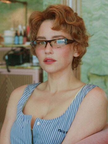 Full leaked Haley bennet private photo
