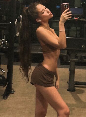 Full leaked Haley gosserand private photo