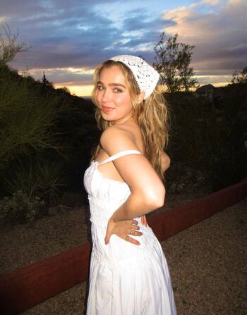 Haley Lu Richardson