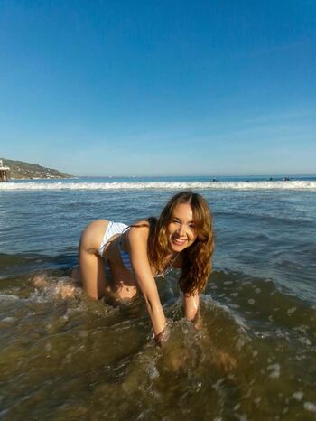 Full leaked Haley pullos private photo