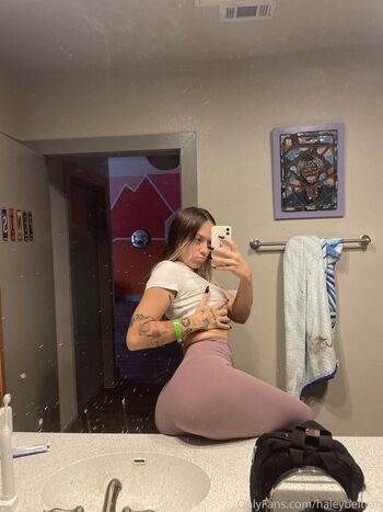 Full leaked Haleybeltran private photo