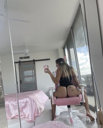 Full leaked Haleybeltran private photo