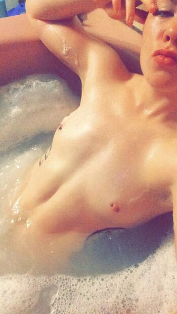 Full leaked Halieeandkendra  page private photo