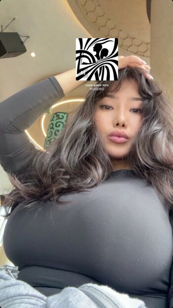 Full leaked Haliun b page private photo