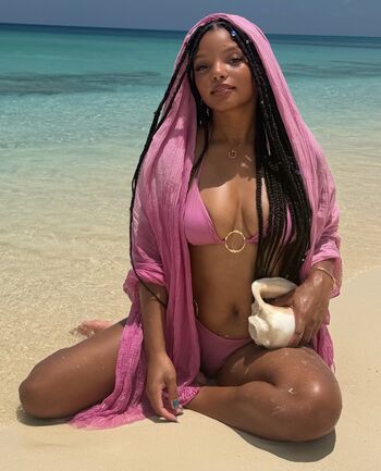 Full leaked Halle bailey private photo